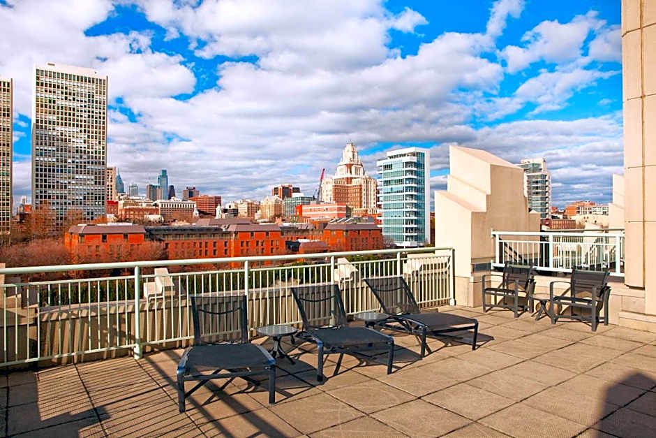 Hilton Philadelphia at Penns Landing