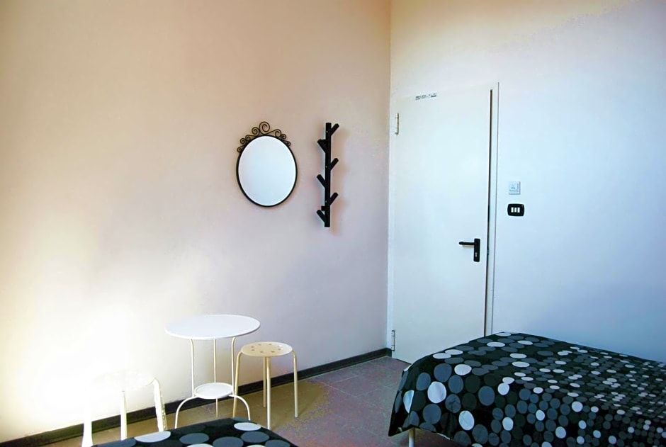 Mio Hostel