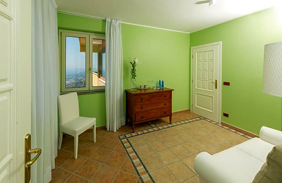 Villa Le Terrazze Charming Rooms