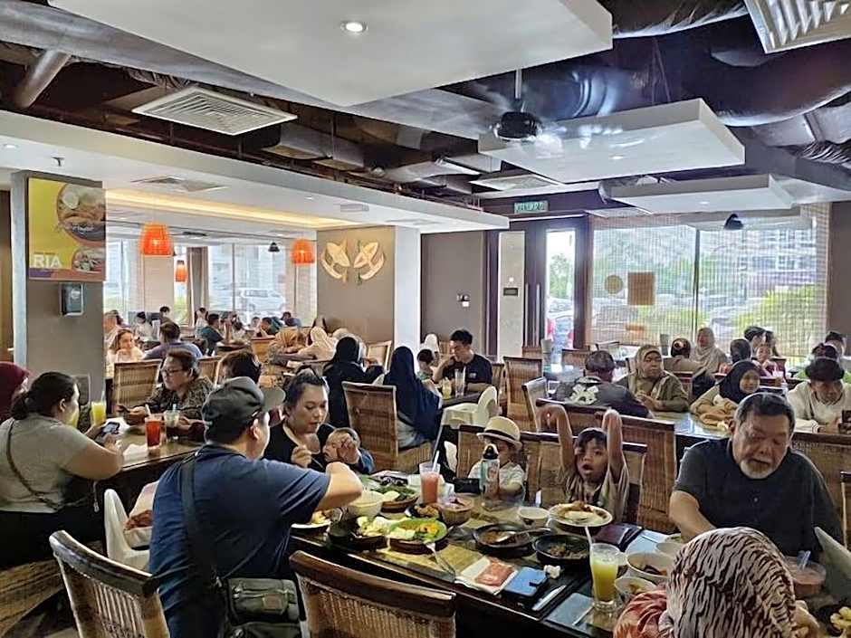 Ajang Hotel