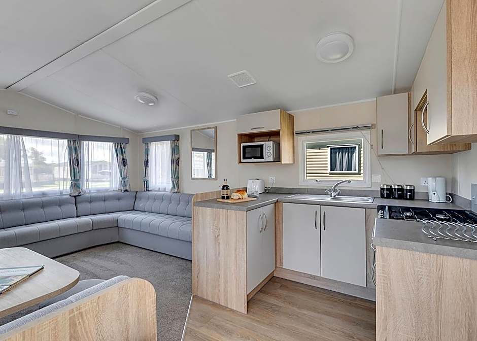 Meadow House Holiday Park