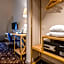 Gladius Inn Boutique Hotel by DNT Group