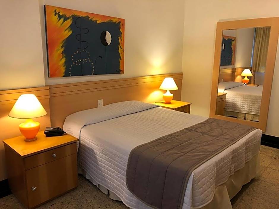 Tropical Barra Hotel