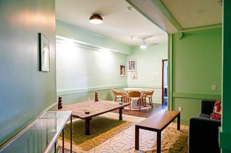 King Suite (24/7 Front Desk)