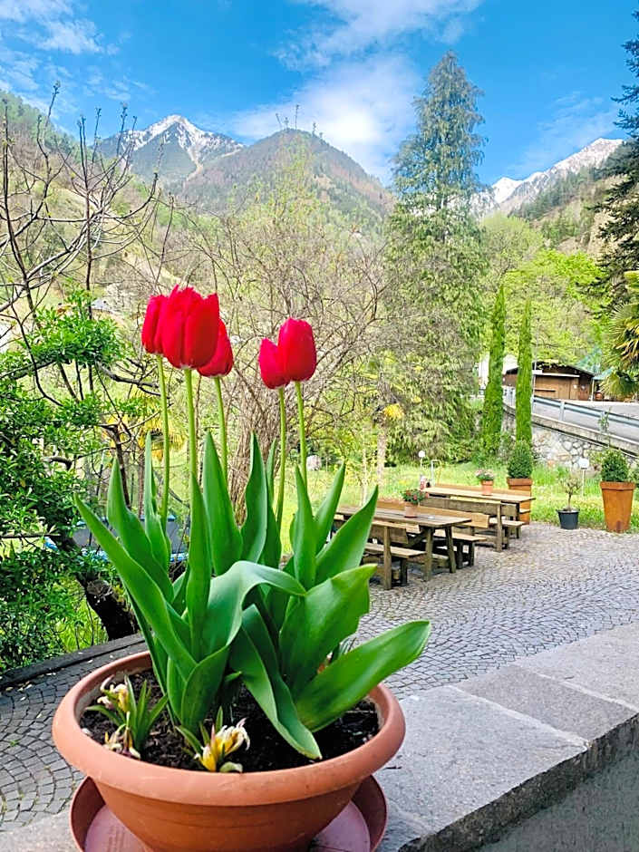 Tannerhof Bed & Breakfast