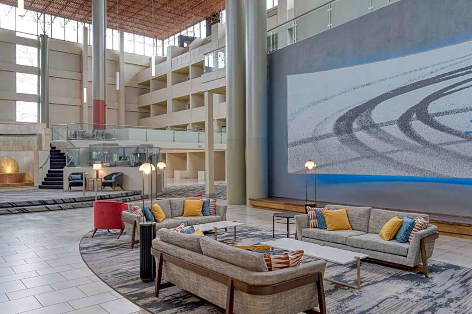 Crowne Plaza Indianapolis-Airport By IHG