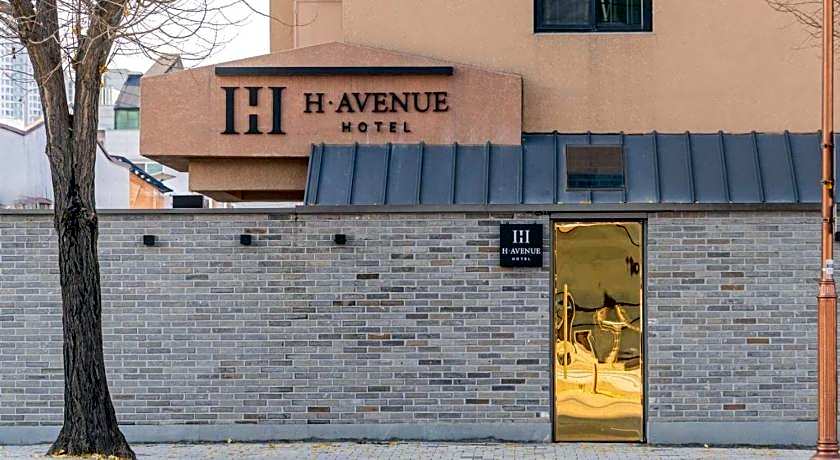 H-AVENUE Hotel NamChuncheon