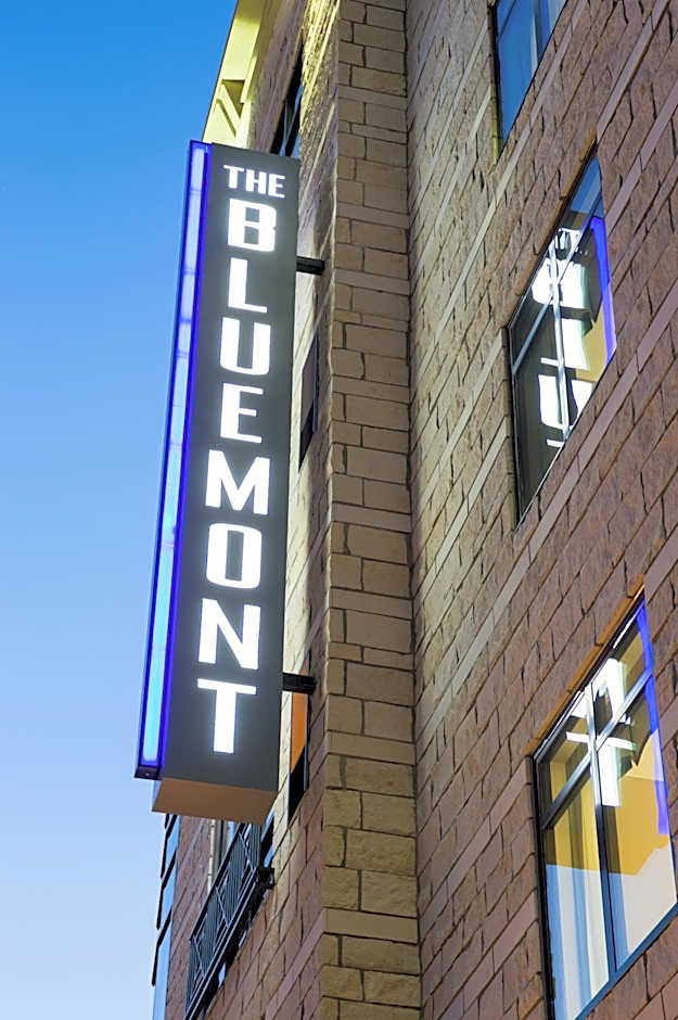 Bluemont Hotel
