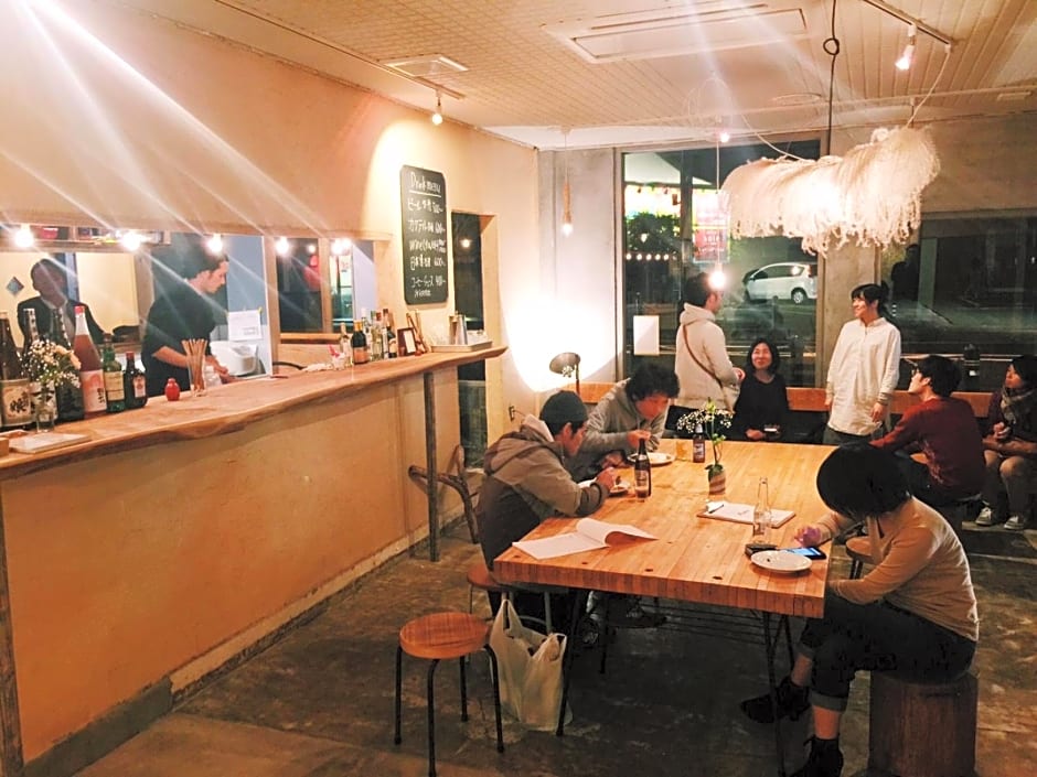 Y Pub & Hostel Tottori