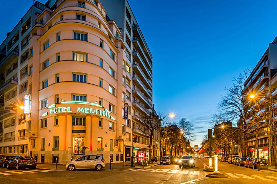 Best Western Plus Hotel Mercedes Arc de Triomphe