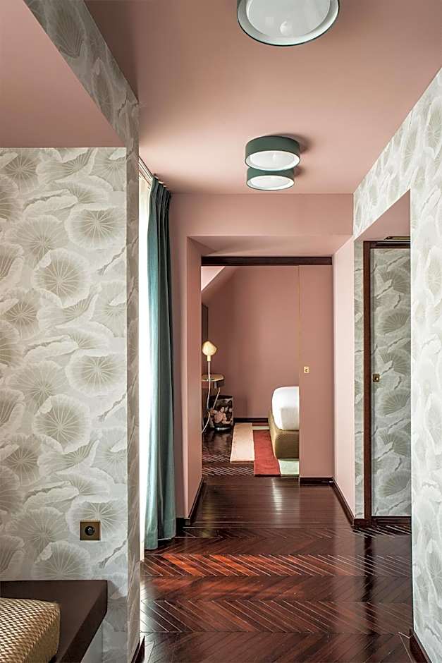 Hotel du Rond-Point des Champs-Elysees - Esprit de France