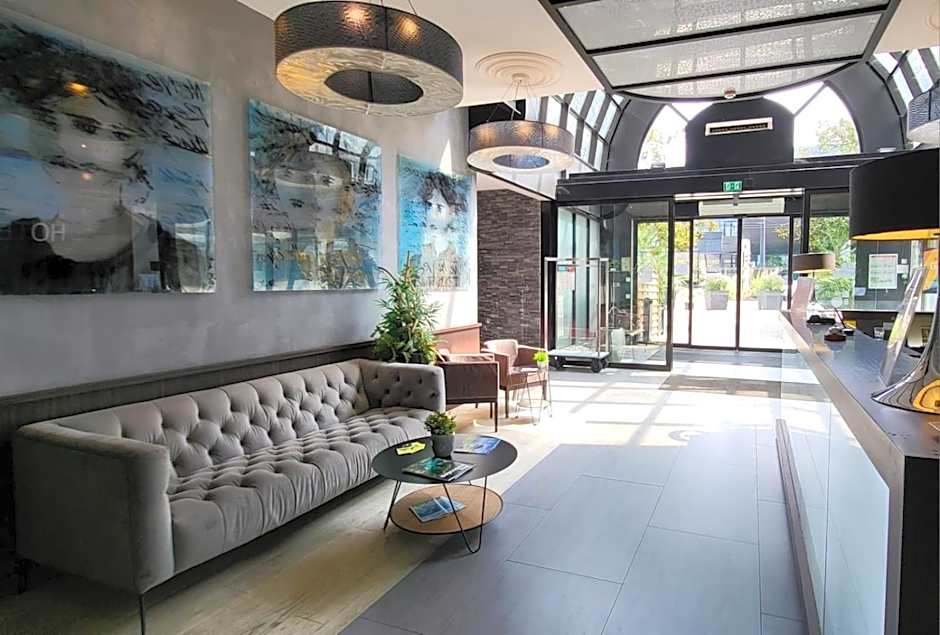 Hotel Europole