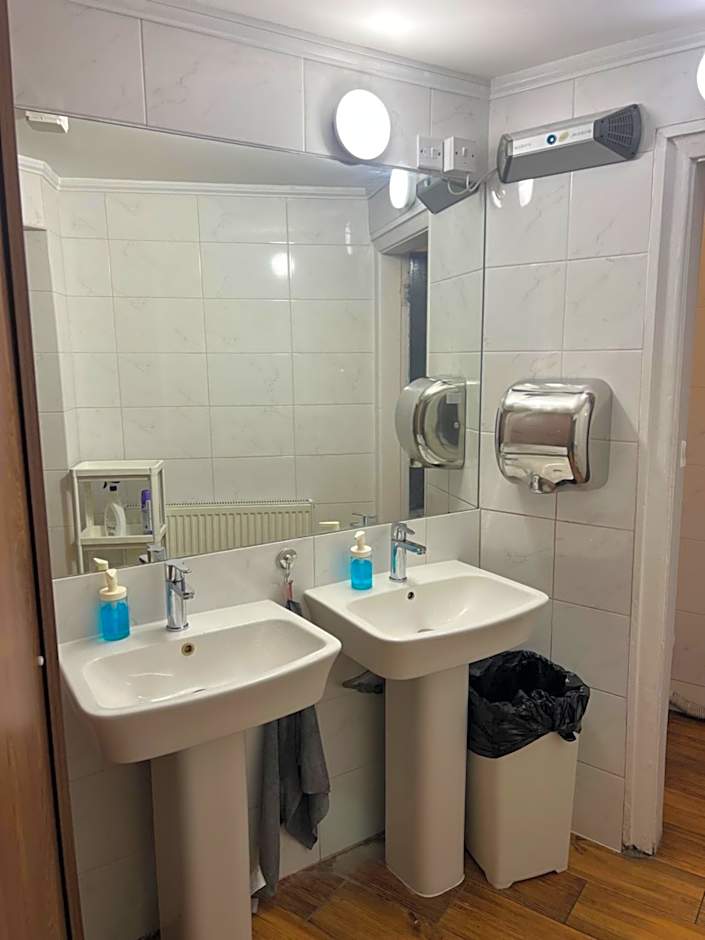 Onefam Waterloo 18-36 years old