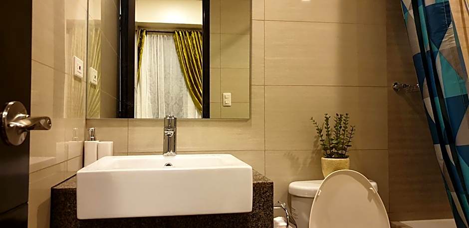 Mactan Newtown with Sun Set and Garden View