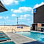 Tru by Hilton Norco