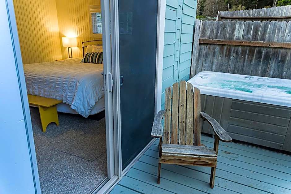 Inn at Schoolhouse Creek