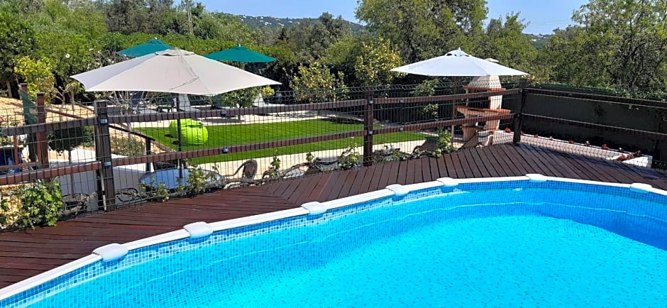 ApraHouseLoule Guesthouse