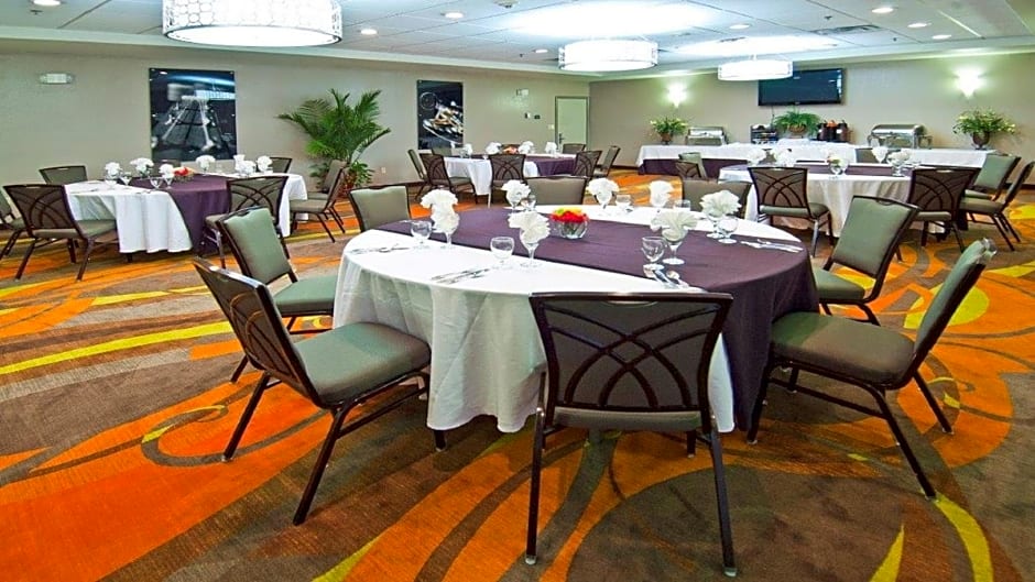 Holiday Inn Hotel & Suites Slidell, an IHG Hotel