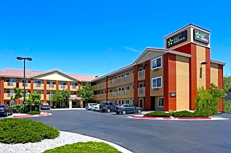 2 Bedroom Suite 1 Queen 1 Full Non-Smoking