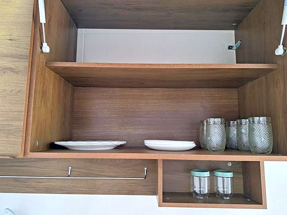 Apto moderno com varanda, piscina e academia