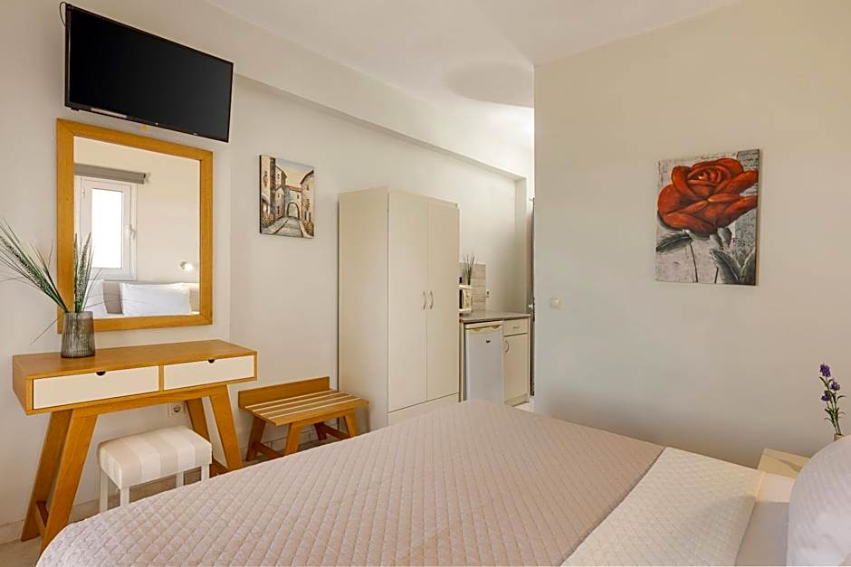 Panorama Fanari studios and apartments