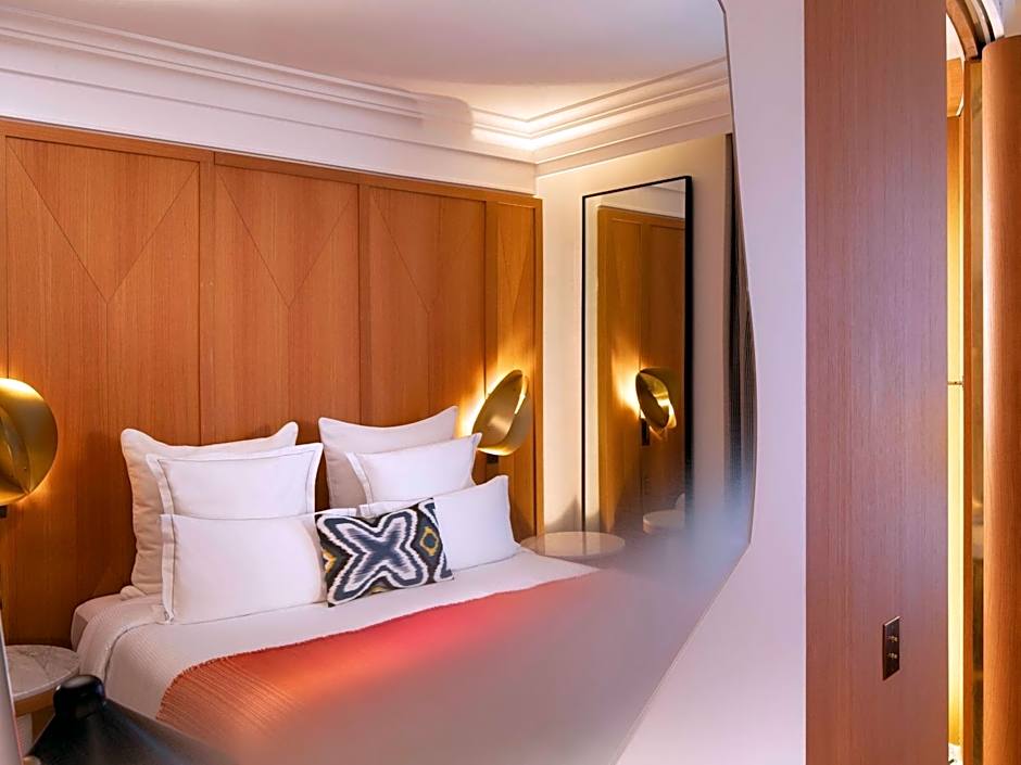 Hôtel Vernet Champs Elysées Paris