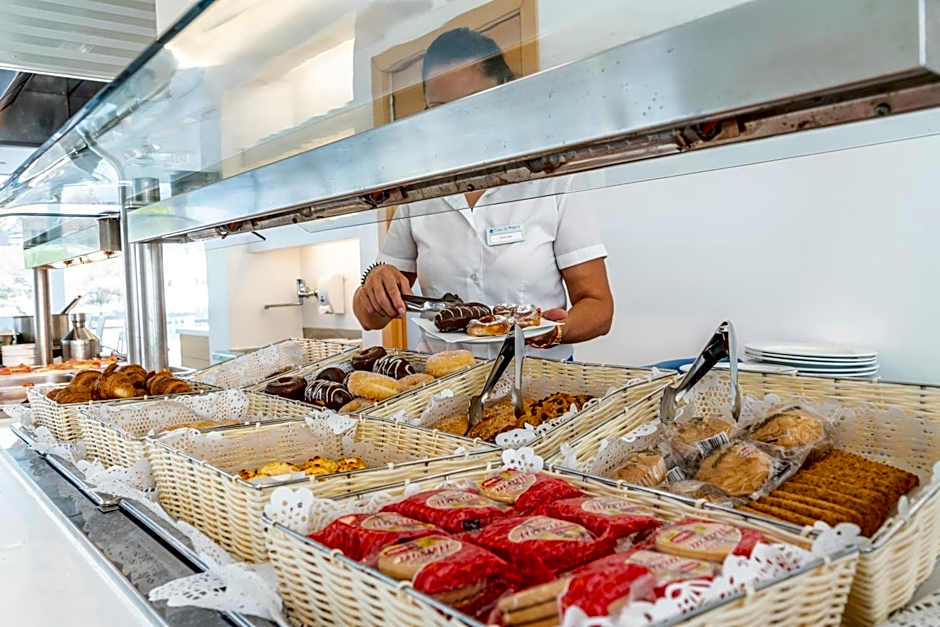 Apartaments Cales de Ponent