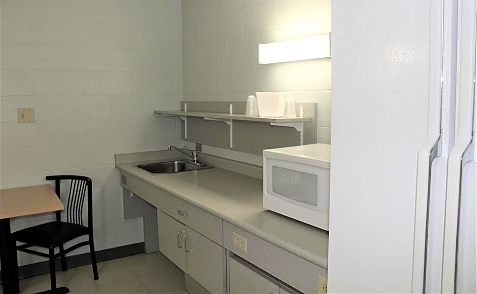 Residence & Conference Centre - Welland