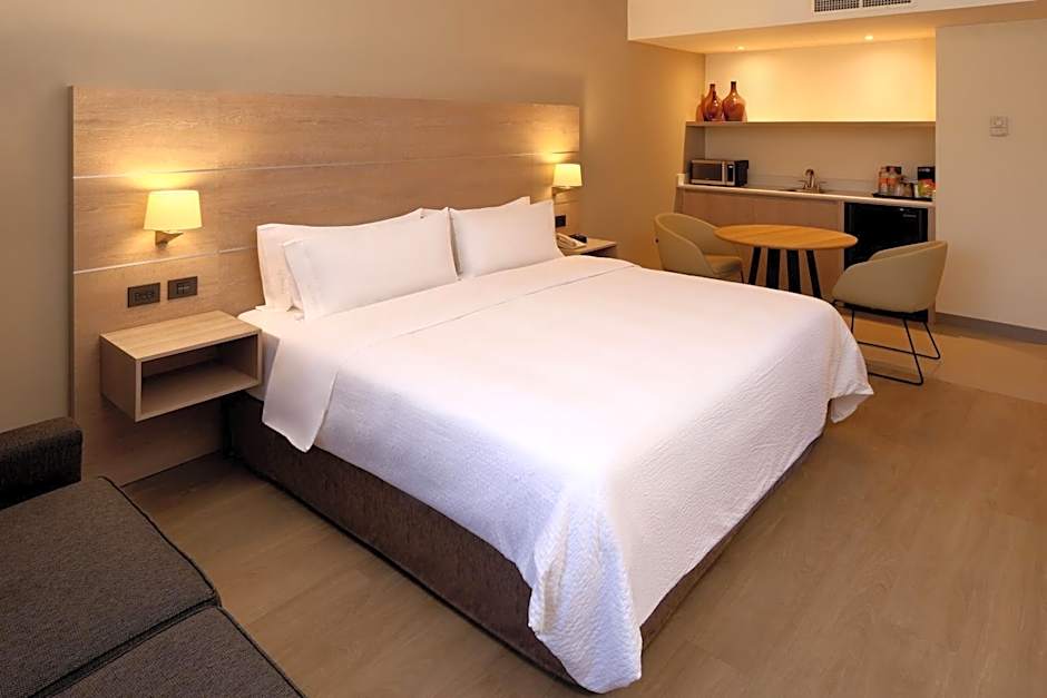 Holiday Inn Express Monterrey Galerias-San Jeronimo By IHG