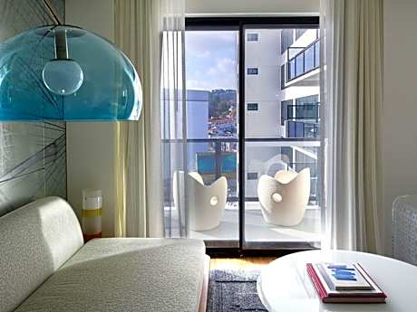 Suite with Balcony - Mobility Accessible