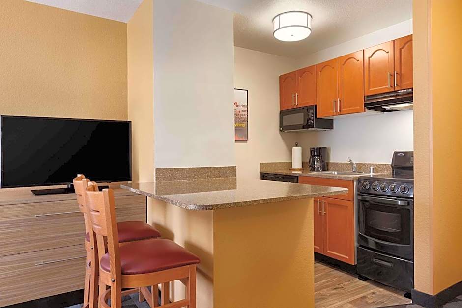 Extended Stay America Suites - Denver - Broomfield