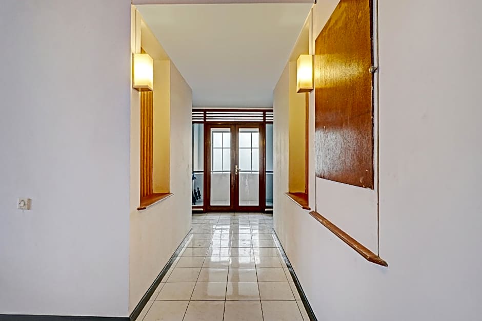 Collection O Riau Near Trans Studio Bandung Formerly Asteria Hotel