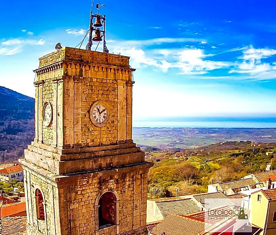 L'Orologio Bed & Breakfast