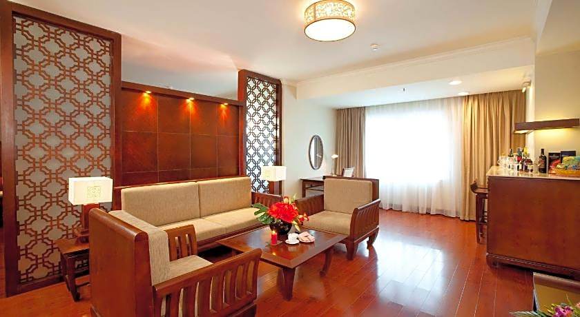 Majestic - Mong Cai Hotel