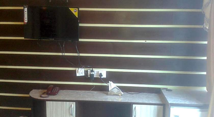 Golden Heaven Hotel & Restaurant