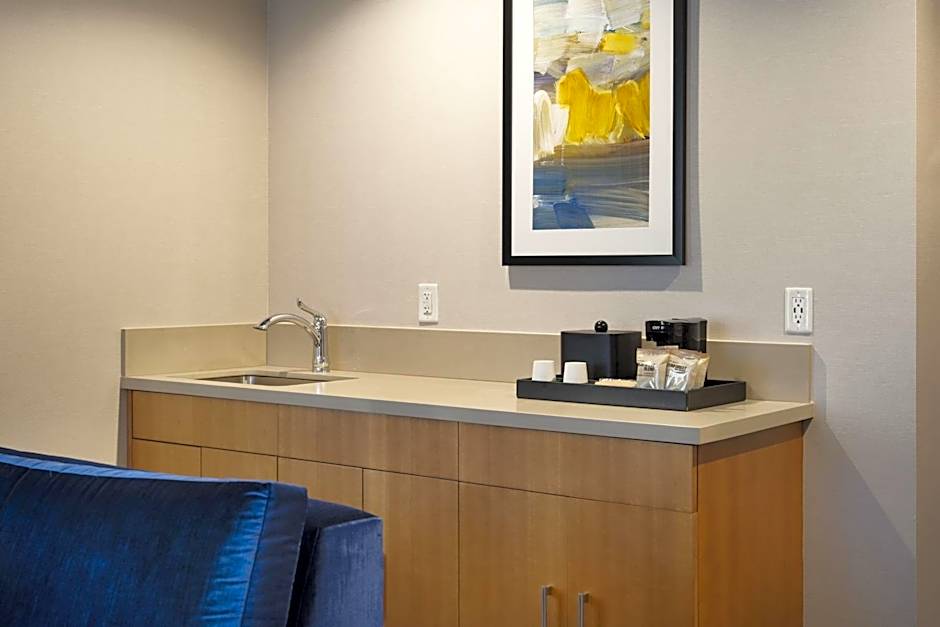 Courtyard by Marriott Los Angeles L.A. LIVE