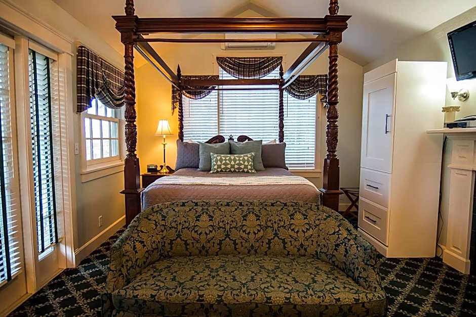 The Campbell House Inn