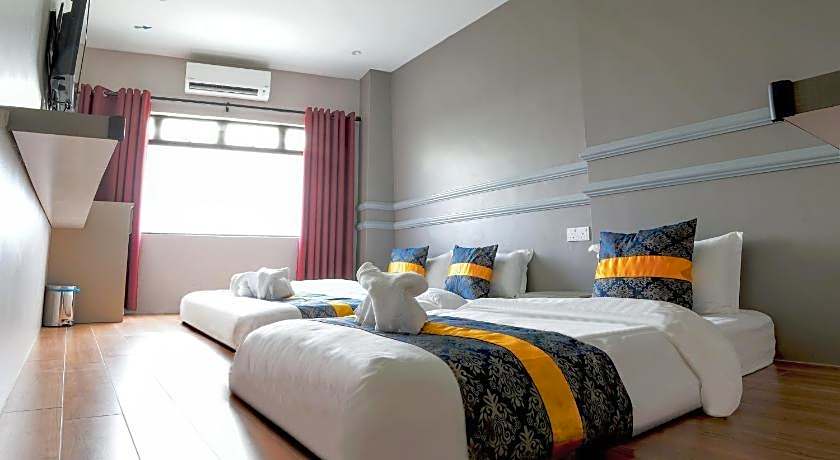Top Garden Hotel