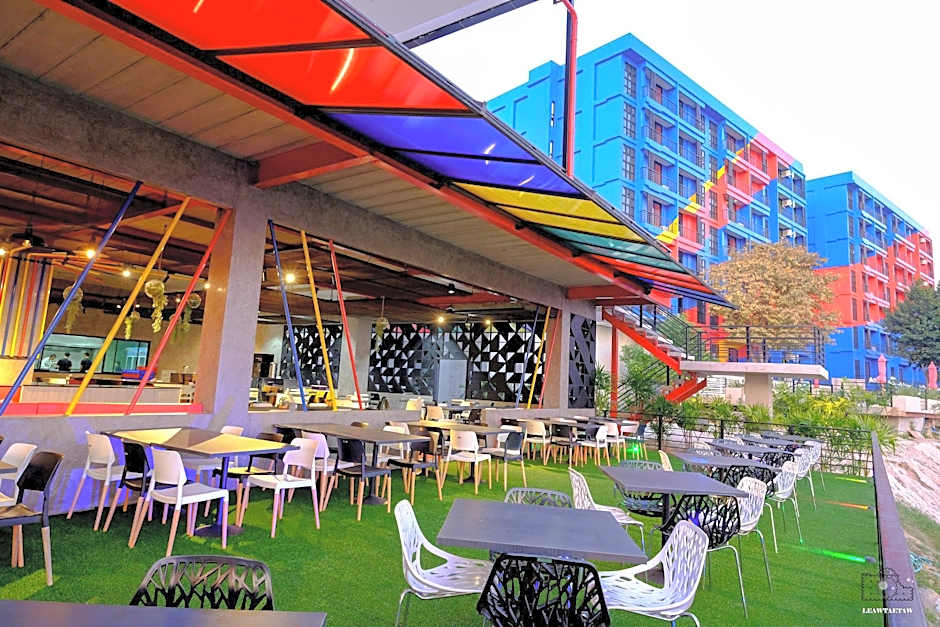 Play Phala Beach Rayong