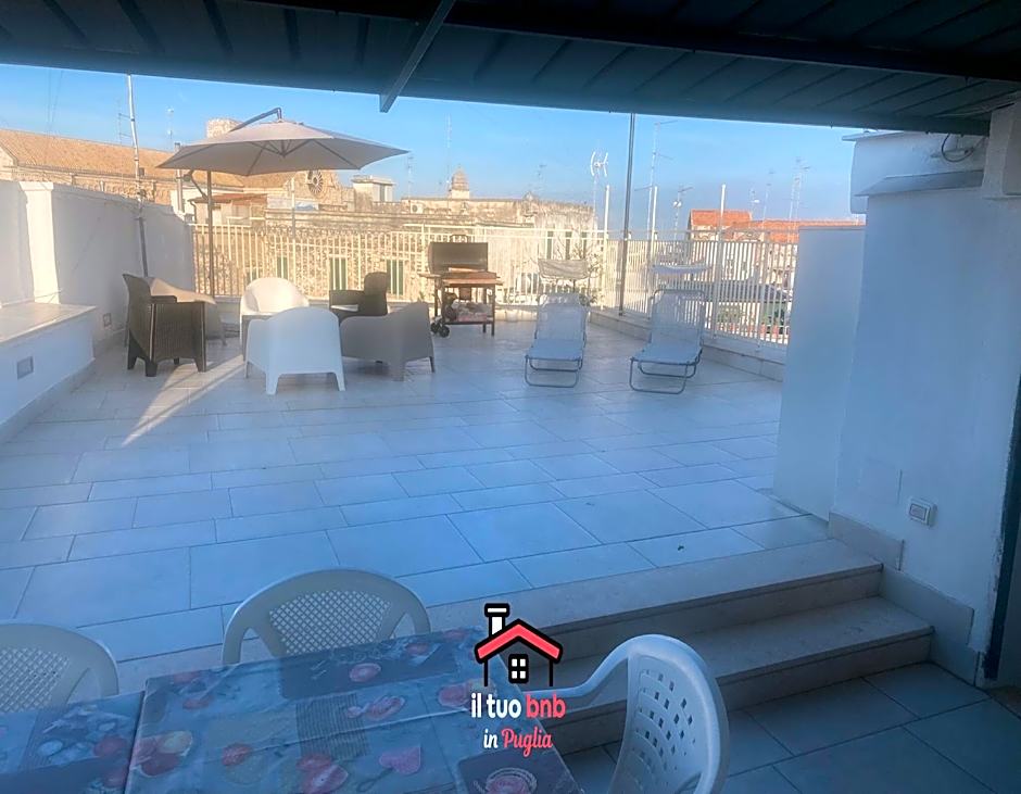 Casa Bianca il tuo Bnb – Big Terrace downtown, 15min Airport & Sea ✈️?