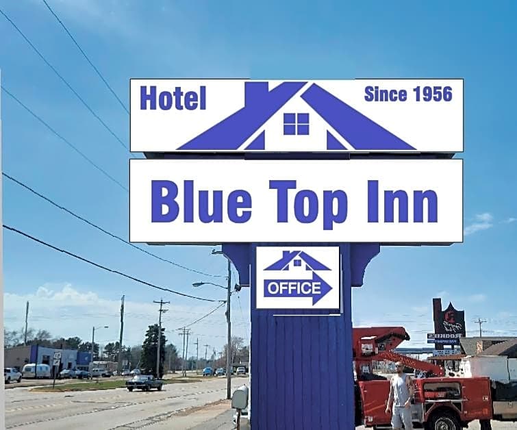 Photo 1 of 24 of Hotel Blue Top Inn