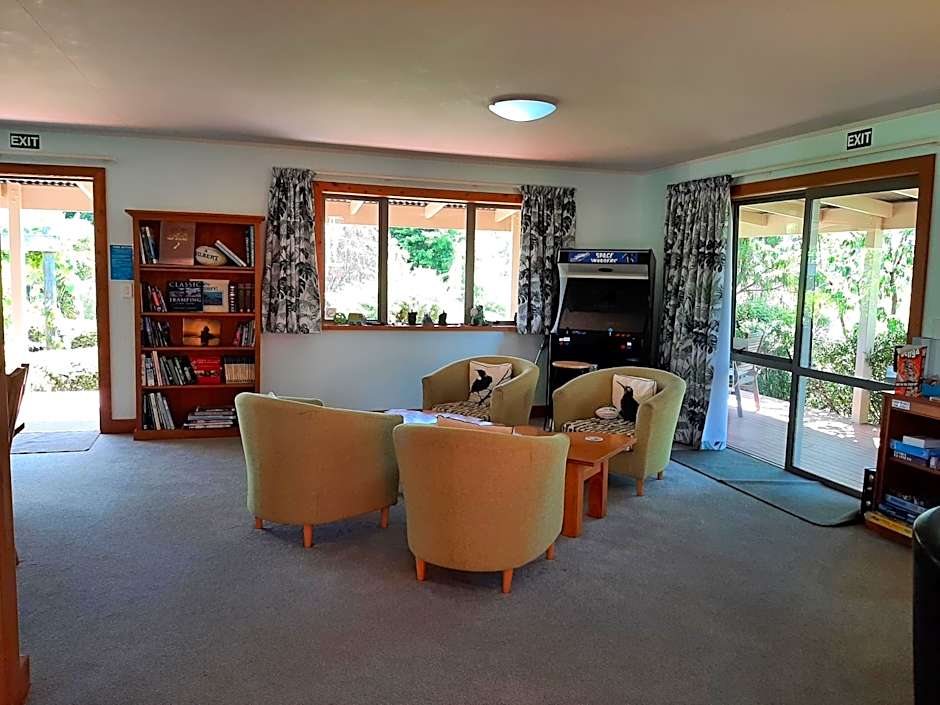 Eden's Edge Lodge