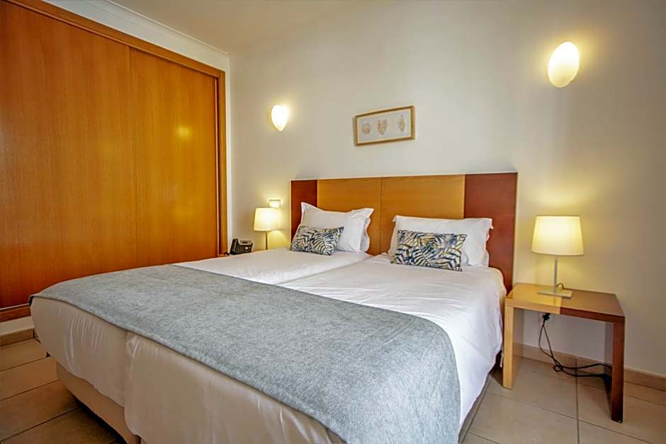 Aquamar Albufeira Aparthotel
