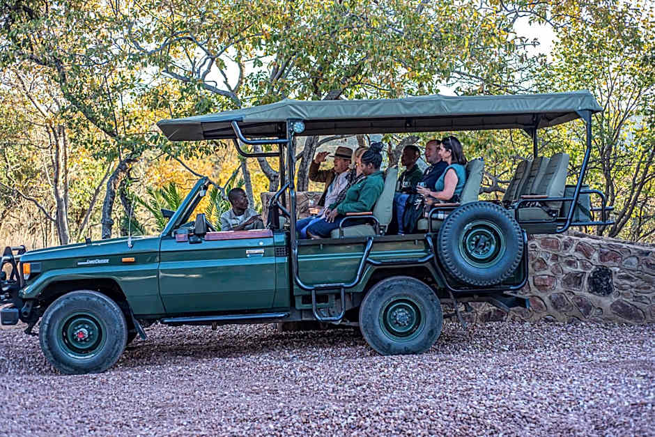 Dinkweng Safari Lodge