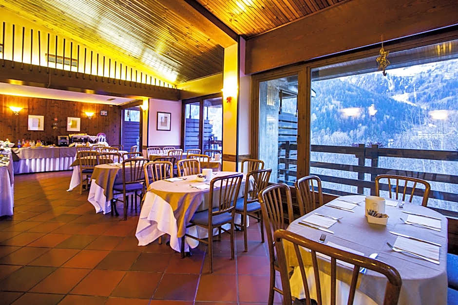 Hotel Les Jumeaux Courmayeur