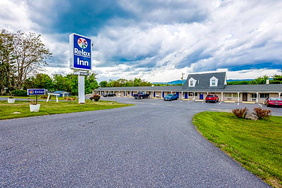 Relax Inn By OYO Natural Bridge I-81