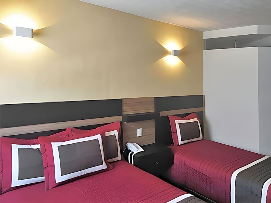Ibeurohotel Guadalajara Expo