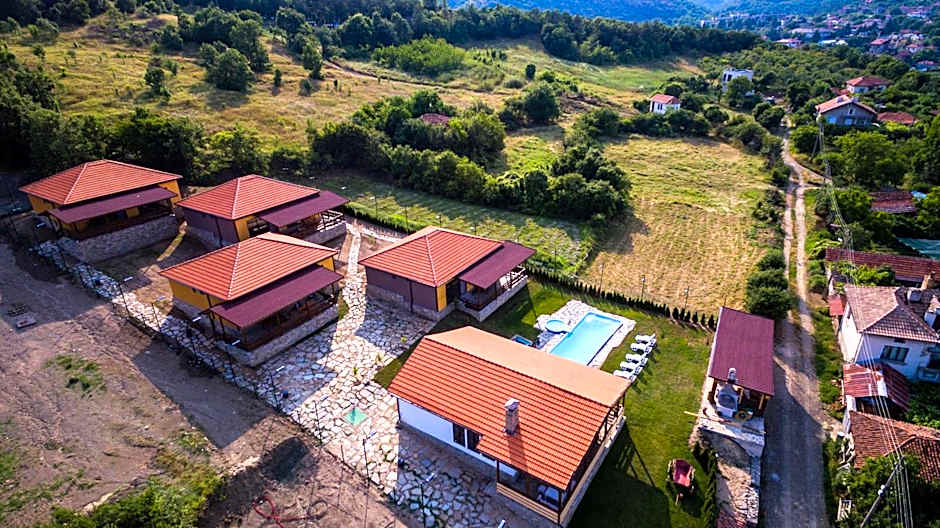 Етно комплекс "Поп Грую Бански"