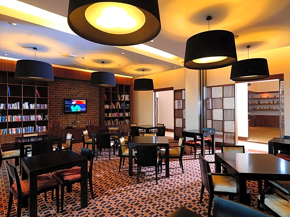 Staybridge Suites Yas Island Abu Dhabi By IHG