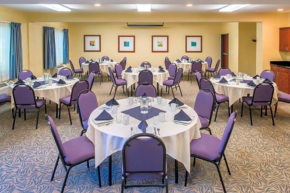 DoubleTree By Hilton North Salem